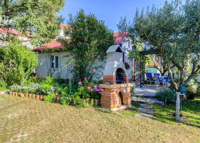In 15428 Apartament *